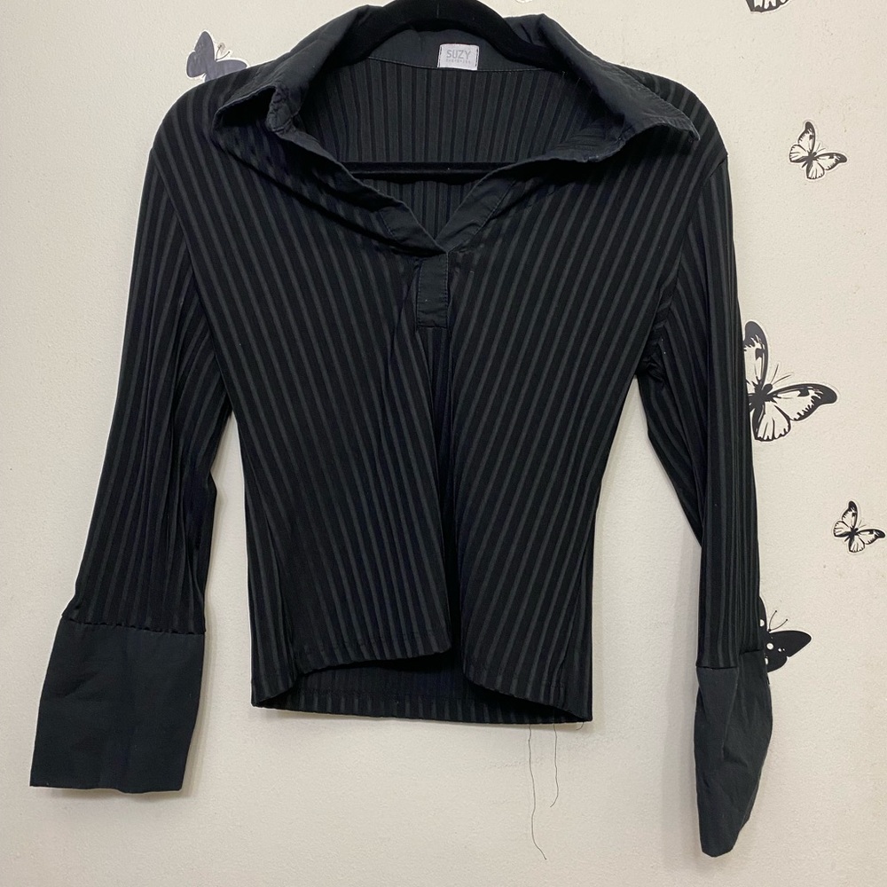 Suzy shier black collared long sleeved shirt size large